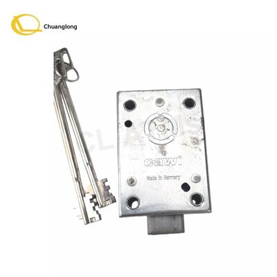 গ্র্যান্ডমাস্টার কাওয়ি লক ডিফিট টুল ৮ থেকে ১০ দাঁতের পিক এবং দ্বৈত-মাপক রুলার-এর সমন্বয়ে গঠিত, যা সহজ ব্যবহারের জন্য তৈরি করা হয়েছে