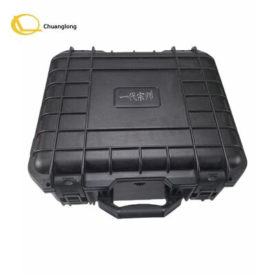 গ্র্যান্ডমাস্টার অটো কম্বিনেশন ফাইন্ডার   অটো কোডক্র্যাকার এটিএম ও মেকানিক্যাল ডায়াল সেফ মোটর/সেন্সর সিস্টেম, যা ধ্বংসাত্মক নয় এমন সেফ ও এটিএম লক ডিকোডিংয়ের জন্য ব্যবহৃত হয়