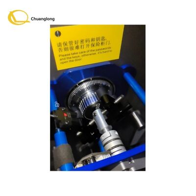 গ্র্যান্ডমাস্টার অটো কম্বিনেশন ফাইন্ডার   অটো কোডক্র্যাকার এটিএম ও মেকানিক্যাল ডায়াল সেফ মোটর/সেন্সর সিস্টেম, যা ধ্বংসাত্মক নয় এমন সেফ ও এটিএম লক ডিকোডিংয়ের জন্য ব্যবহৃত হয়